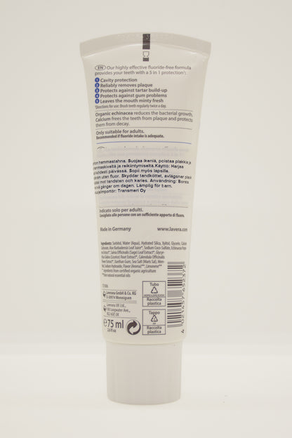 Lavera Complete Care fluoriton hammastahna 75ml