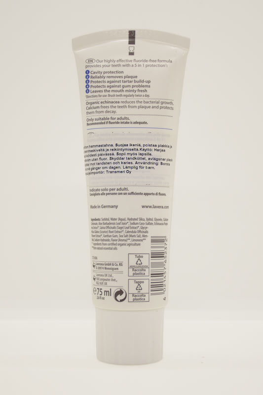 Lavera Complete Care fluoriton hammastahna 75ml