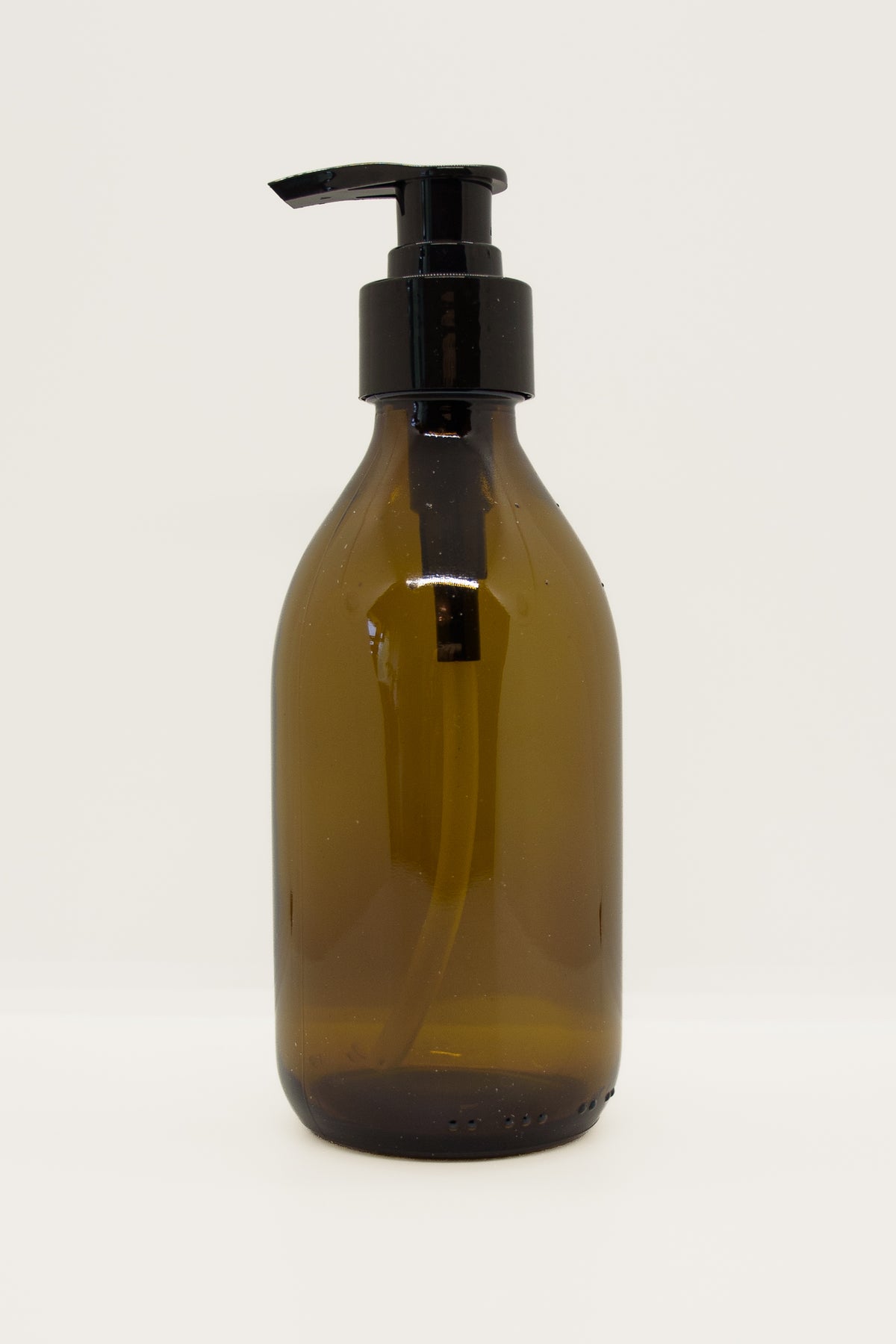 Lasinen pumppupullo 250ml